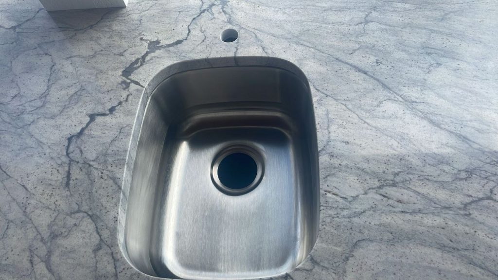 Thunder White Thunder White